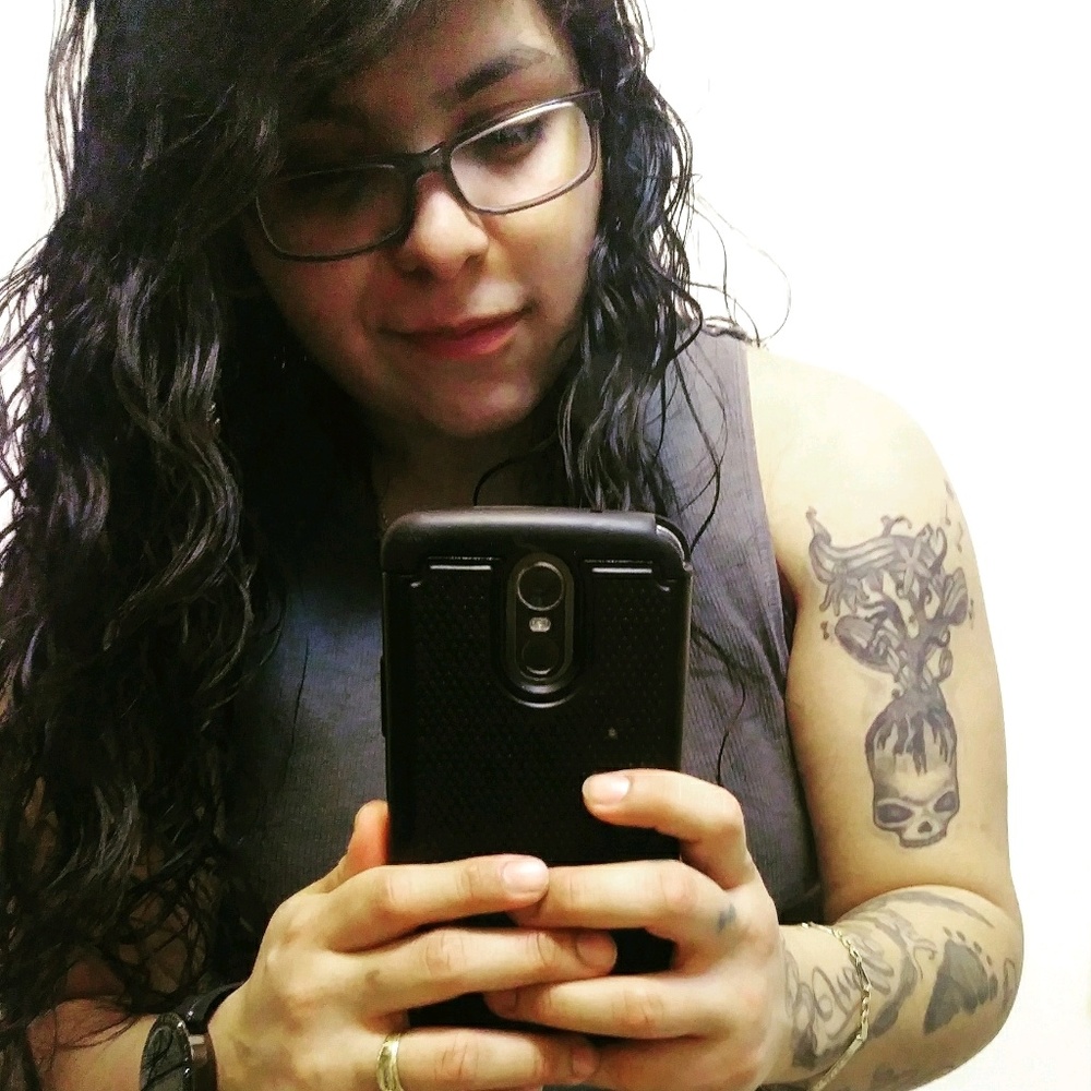 Meet your Posher, Evangelina